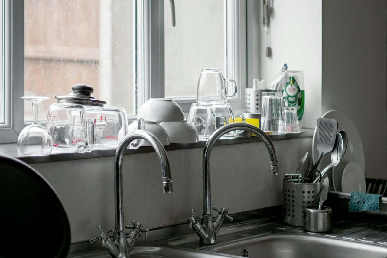 SERVICES 2 Sparkles Surney Deep Cleaning